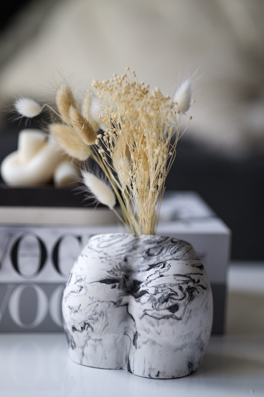 Vase 'booty'