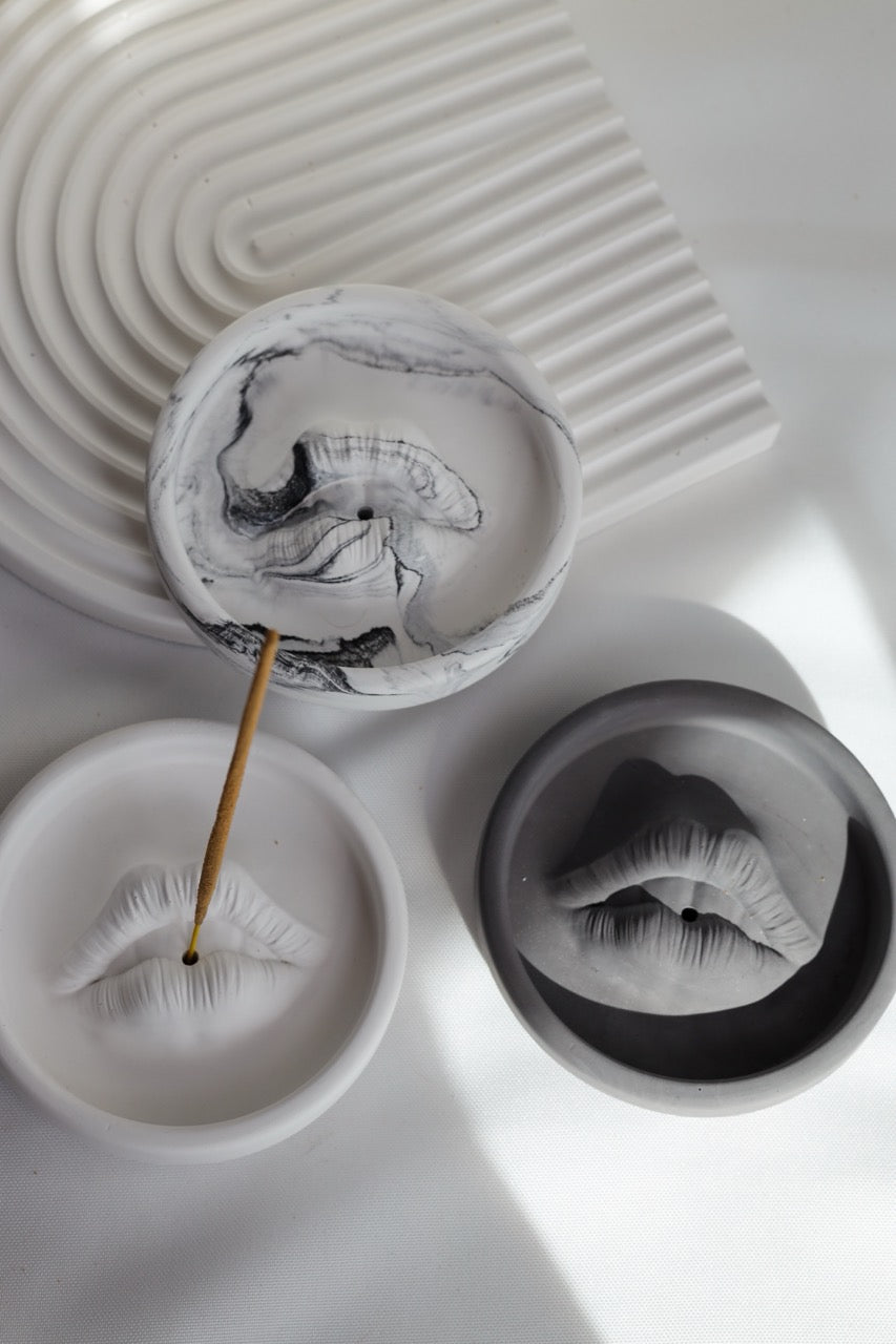 Räucherstäbchenhalter 'Lips'