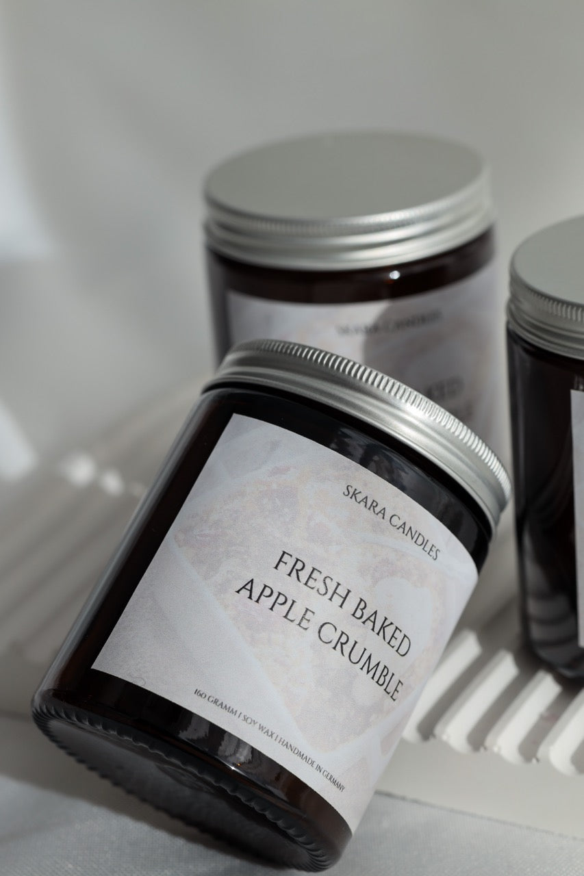 Duftkerze 'apple crumble'