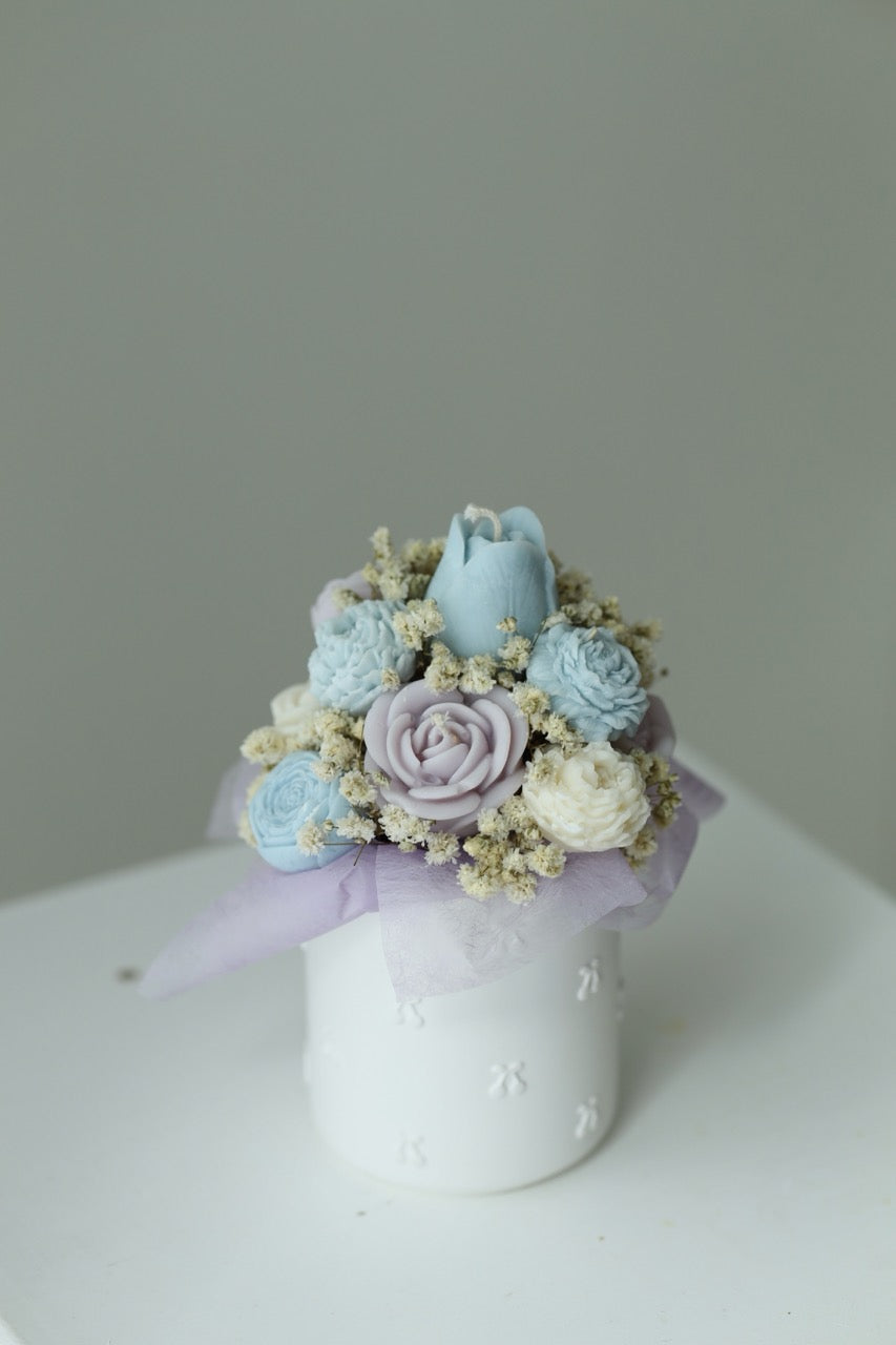 Kerzenstrauß "petit pastel" - handgegossen aus Rapswachs
