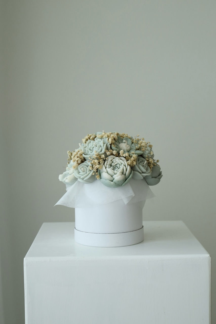 Kerzenstrauß "Savélle" handgegossen aus Rapswachs