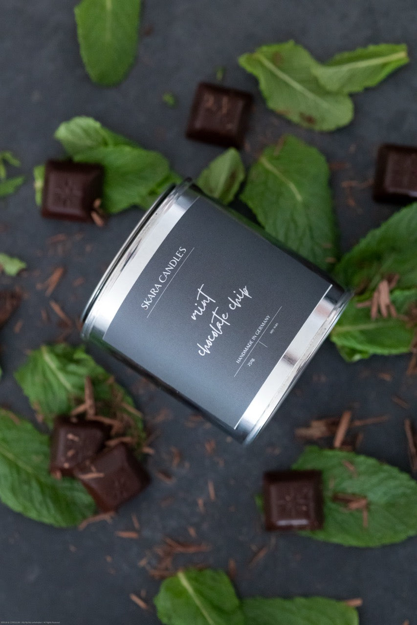 Duftkerze 'mint chocolate chip'