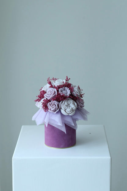 Kerzenstrauß "Dusty Berry" - handgegossen aus Rapswachs