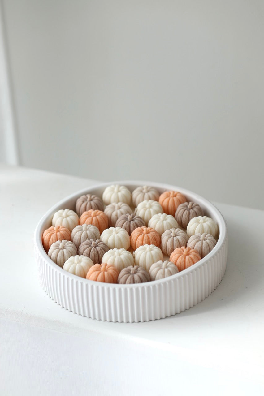 Duftschale "pumpkin spice" handgegossene Schale mit Duftwachs