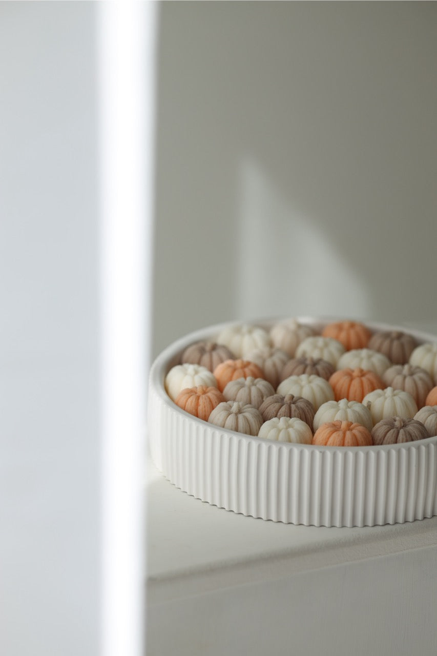 Duftschale "pumpkin spice" handgegossene Schale mit Duftwachs