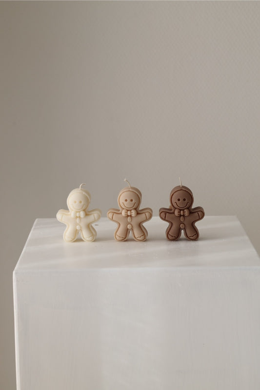 Kerze "Lebkuchenmann" - handgegossen aus Rapswachs