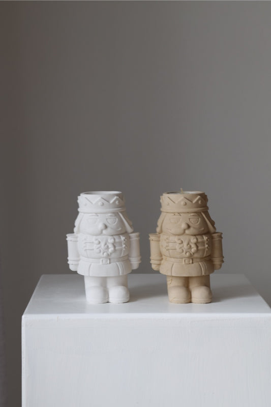 Teelichthalter Nussknacker aus Raysin