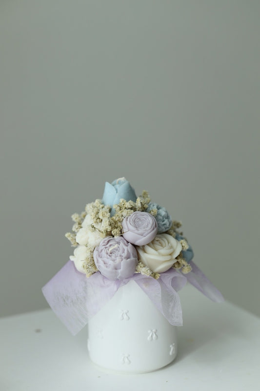 Kerzenstrauß "petit pastel" - handgegossen aus Rapswachs